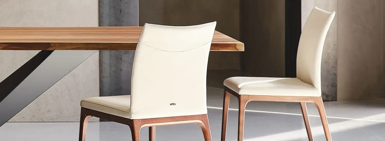 SCOTT TABLE FROM CATTELAN