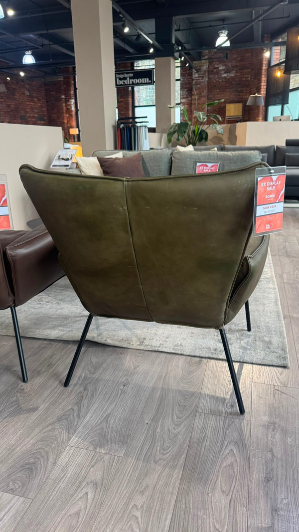ROMEO ARMCHAIR