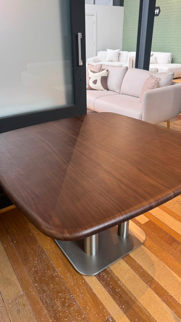 KAVE Home Melvar Dining Table