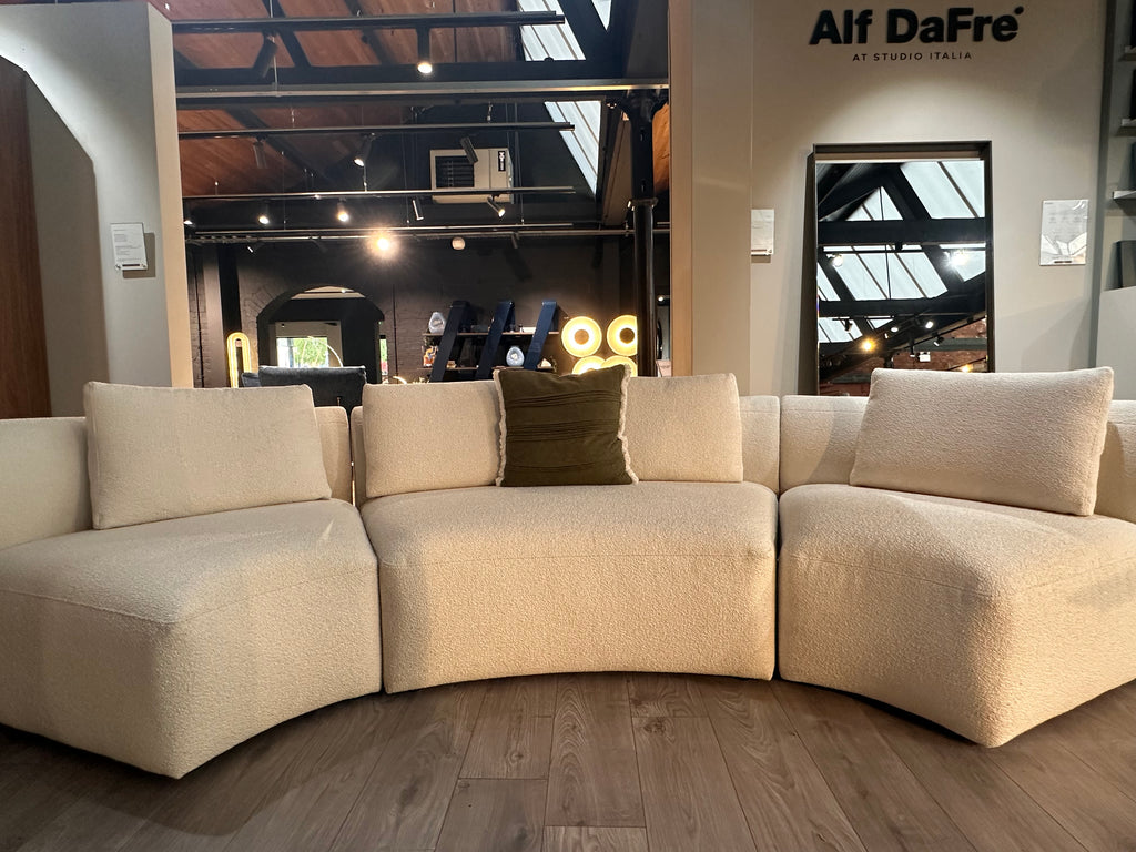 ZARAGOZA CURVED SOFA