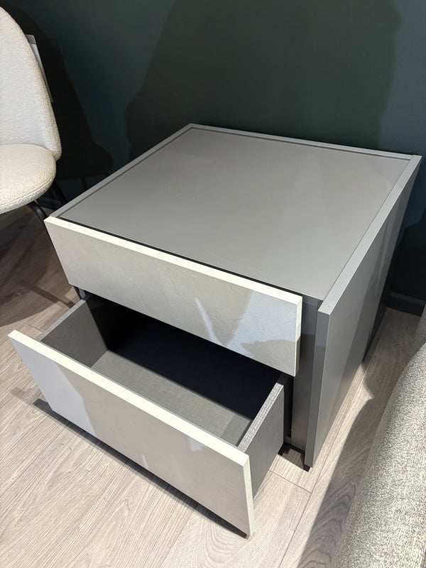 ALF DAFRE DADO BEDSIDE CABINETS X2