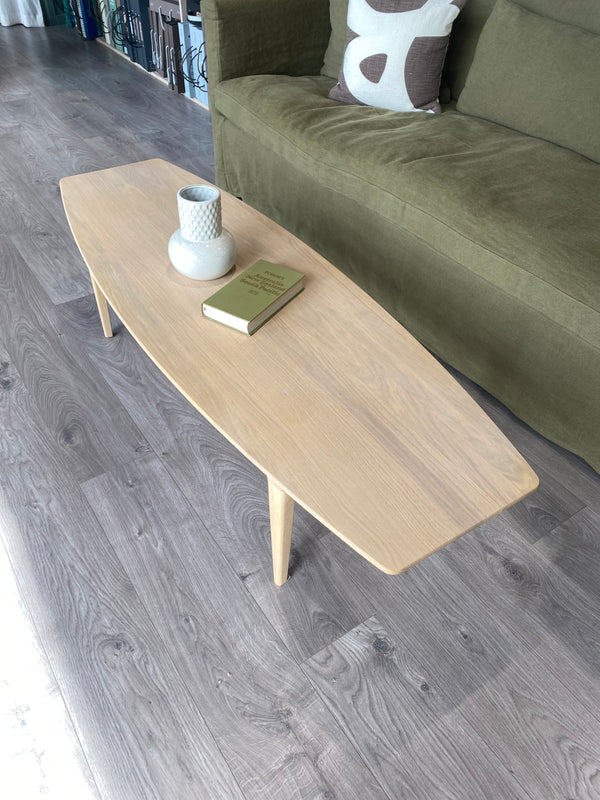 CASUAL OAK COFFEE TABLE