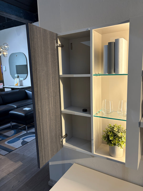 ALF DAFRE DAY 12 WALL UNIT