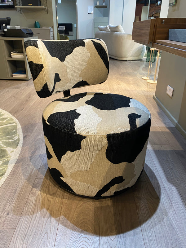 KLEIN ARMCHAIR