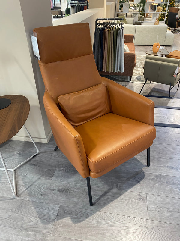 PITKA ARMCHAIR