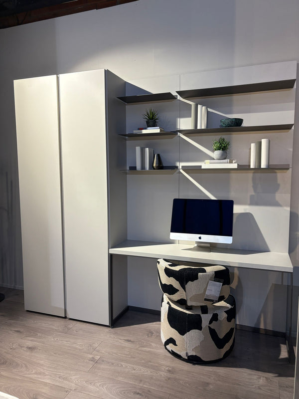 POKER WARDROBE & SHELVING