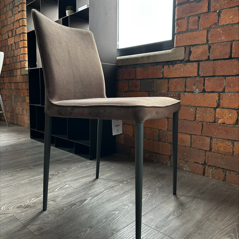 2X NATA DINING CHAIRS